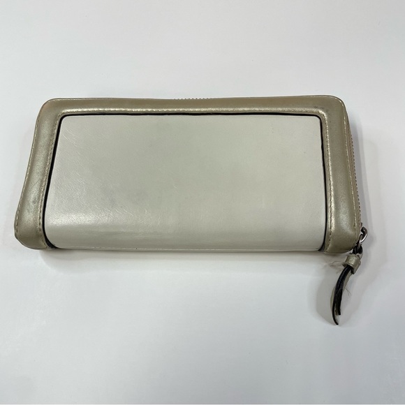 Coach Womens Wallet Zip Around Accordion Off White Metallic Gold Leather #0693 - Picture 6 of 15